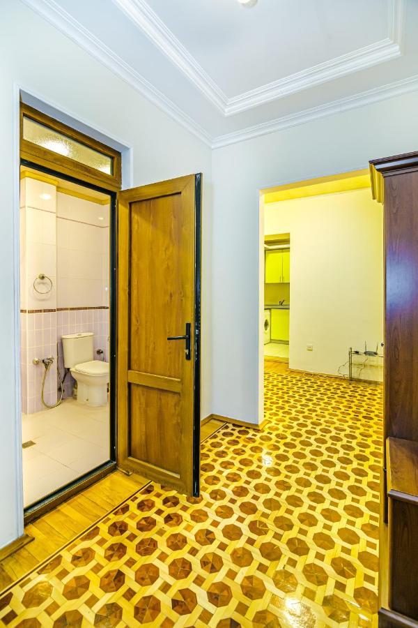 Apartamento M Estate. Nizami Street  Bakú Exterior foto